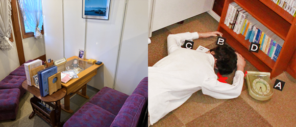 書籍・グッズ販売コーナー